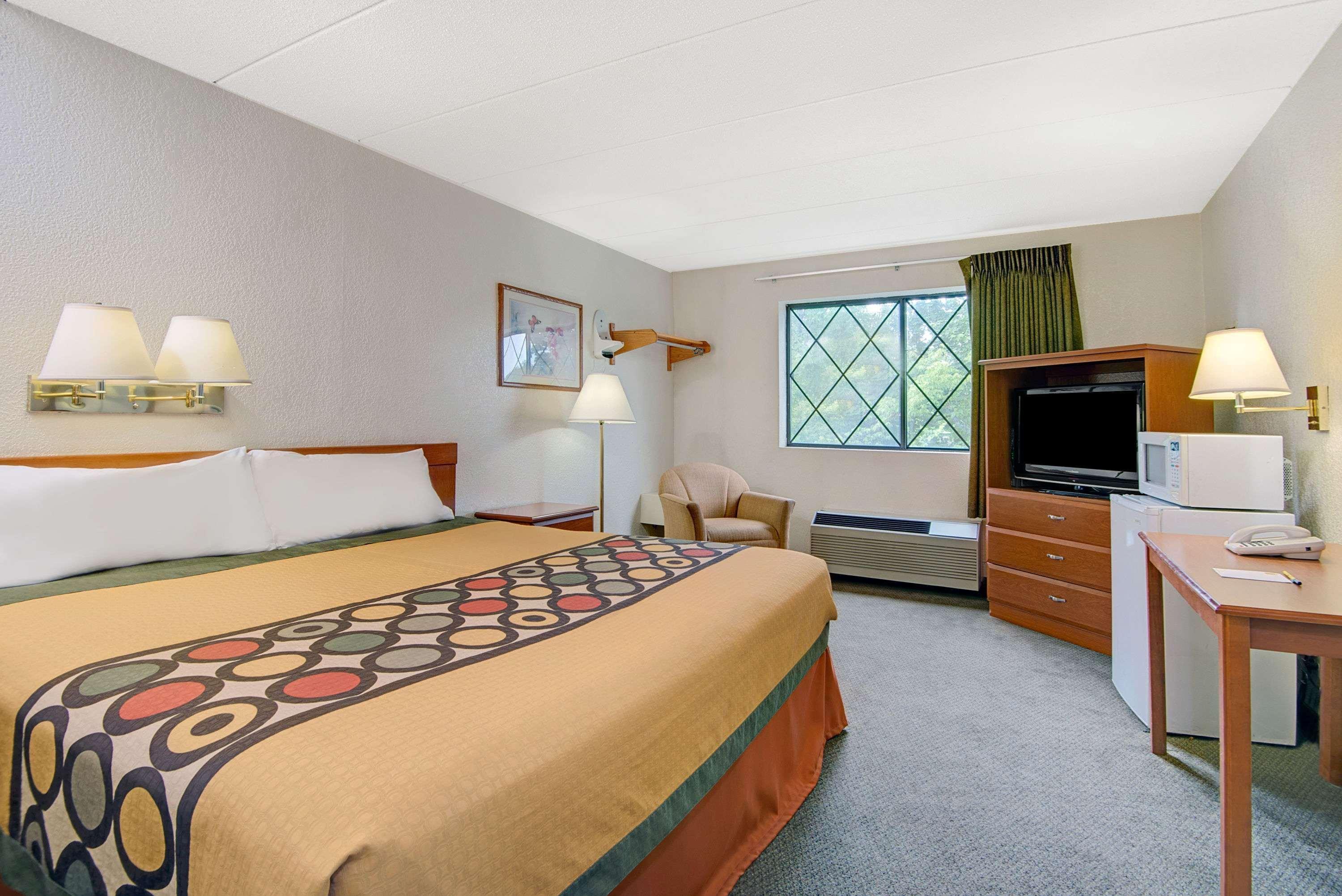 Super 8 By Wyndham Stamford/New York City Area Exterior foto